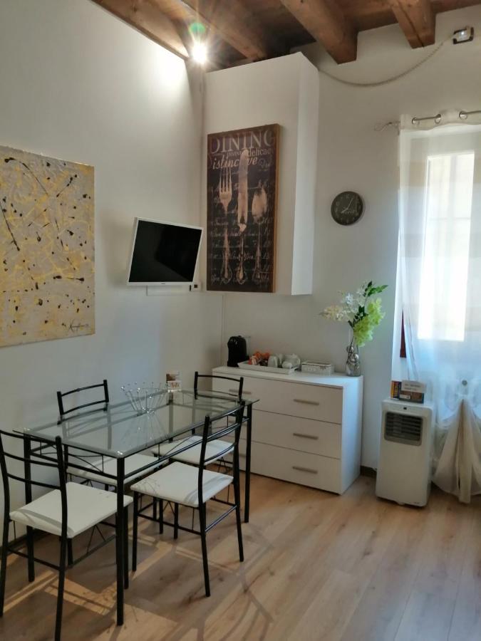 Castle View Lodge Intero Appartamento Verona Centro Storico Экстерьер фото